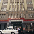 metro_hotel_on_pitt_exterior